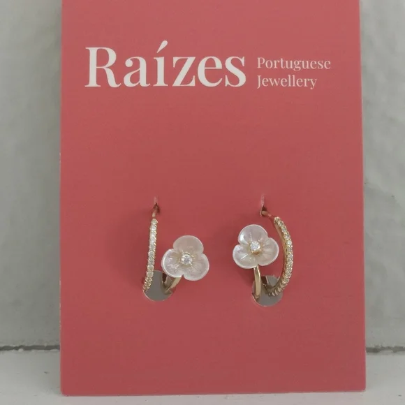 NWT Raízes Portuguese Jewelry Huggie Earrings - Picture 2 of 3